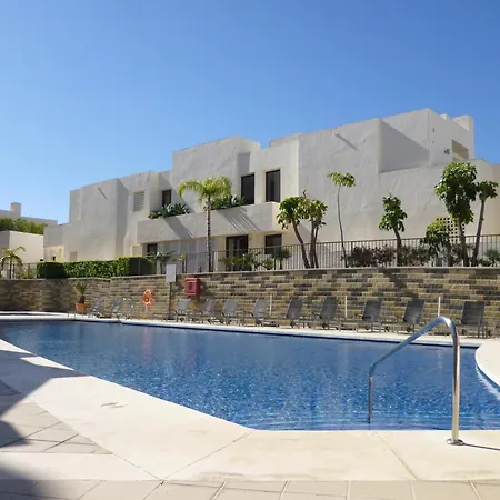Luxurious With Area Apartment