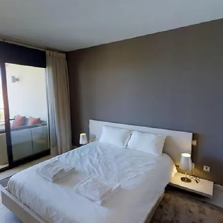 Luxurious With Area Marbella